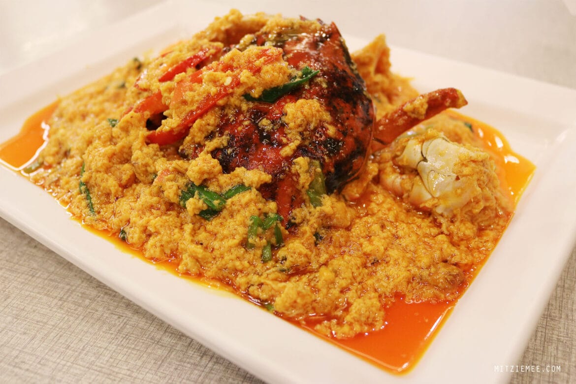Bangkok: Gebratene Curry-Krabbe bei Somboon Seafood