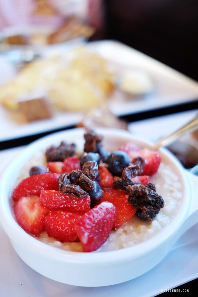 Fort Lauderdale: Jet Runway Café - Frühstück für Flugzeugspotters