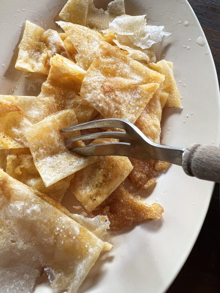 Rezept: Egg Roti mit Kondensmilch und Zucker