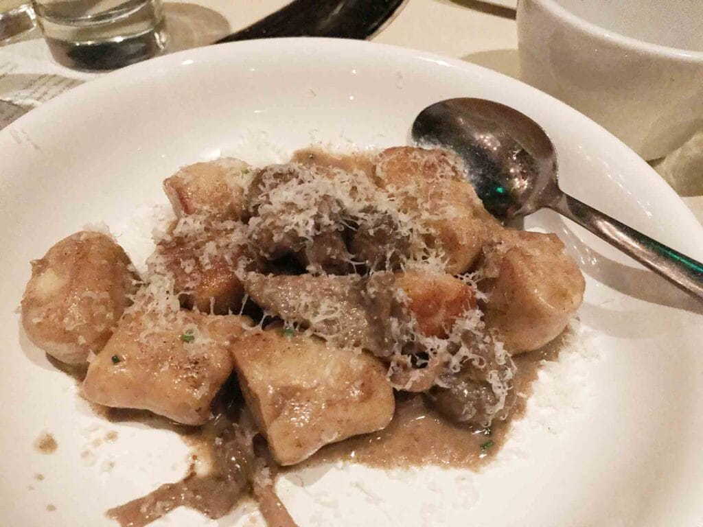 New York: Traif in Williamsburg