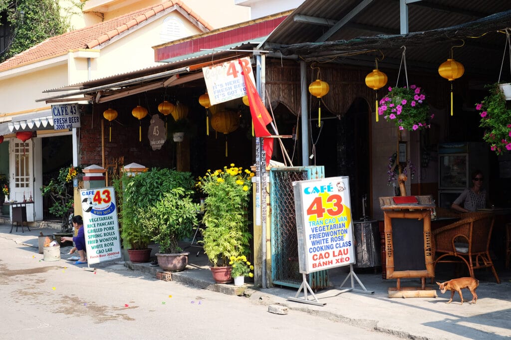 Hoi An: Cao Lau und Cafe 43