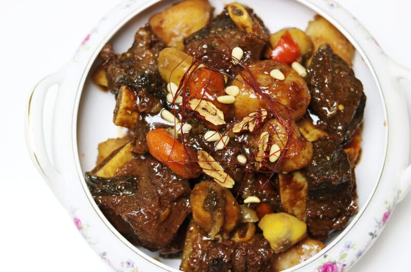 Rezept: Galbi-jjim – Koreanische geschmorte Rinderrippen