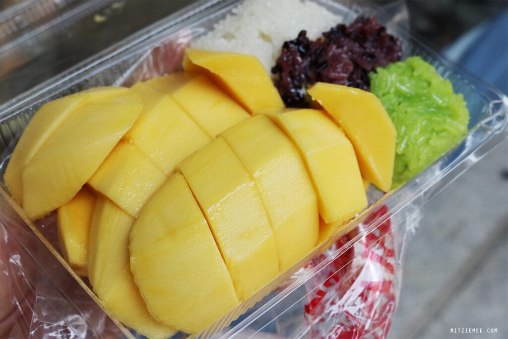 Bangkok: Mae Varee – Mango und Klebreis