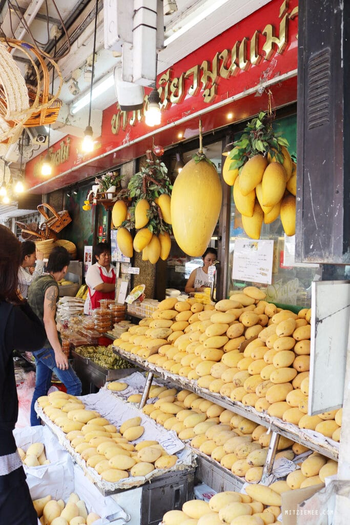 Bangkok: Mae Varee – Mango und Klebreis