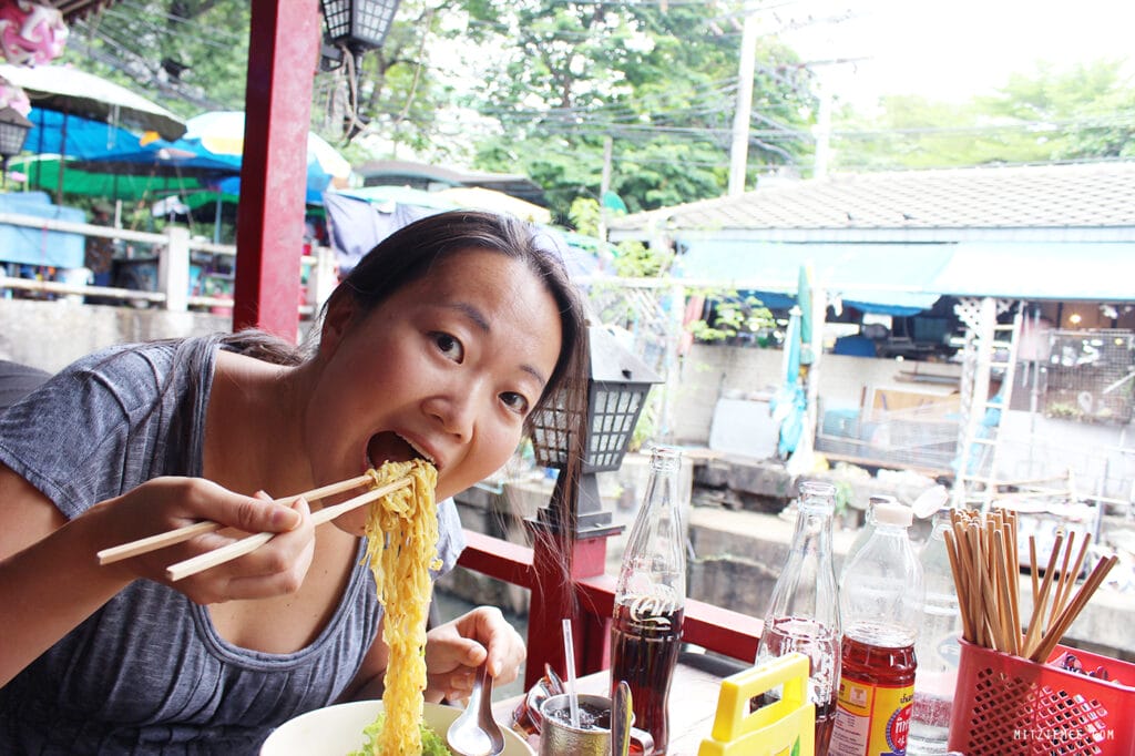 Bangkok: Baan Kuay Tiew Ruathong in der Boat Noodle Alley