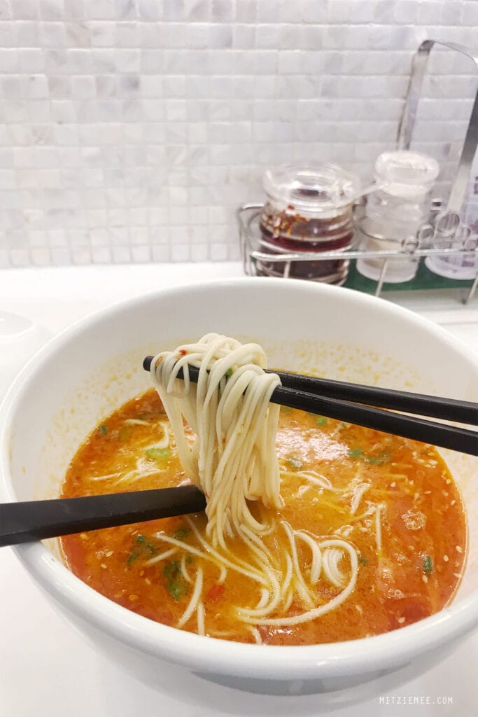 Hongkong: Crystal Jade am Flughafen – Lamian und Xiao Long Bao