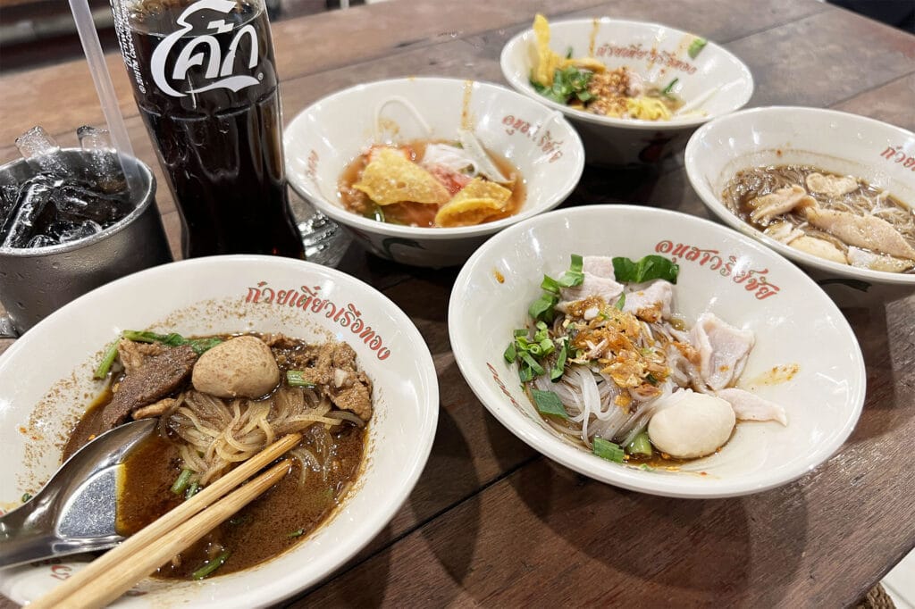Bangkok Guide: Boat Noodle Alley