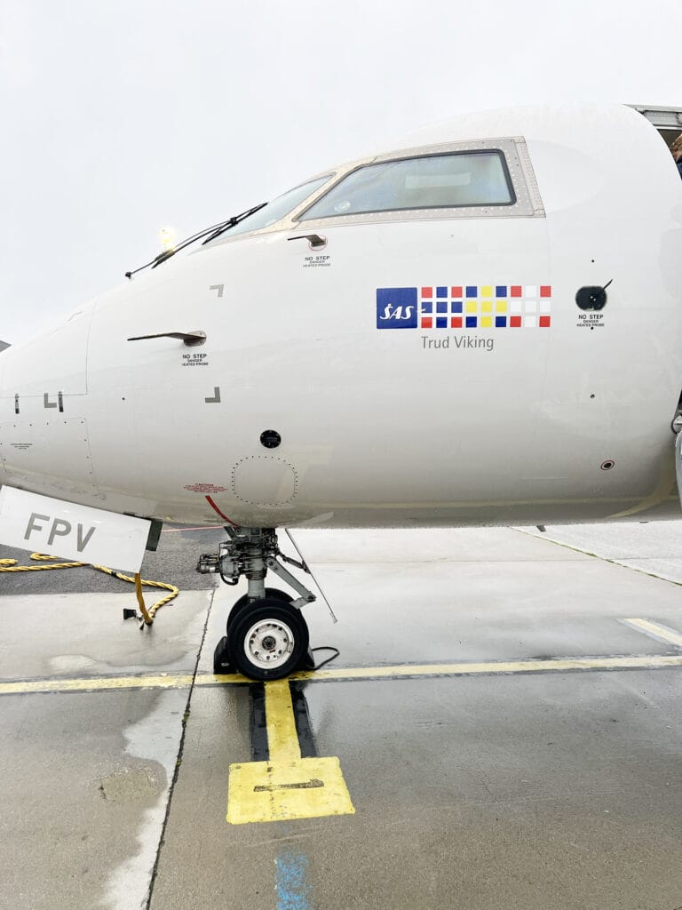 SAS: Upgrade – Guten Morgen aus Sitz 2F