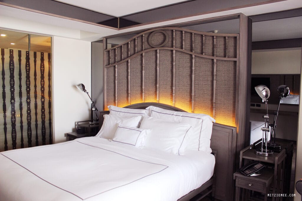 Bangkok: Riva Surya – Wunderschönes Boutiquehotel am Fluss