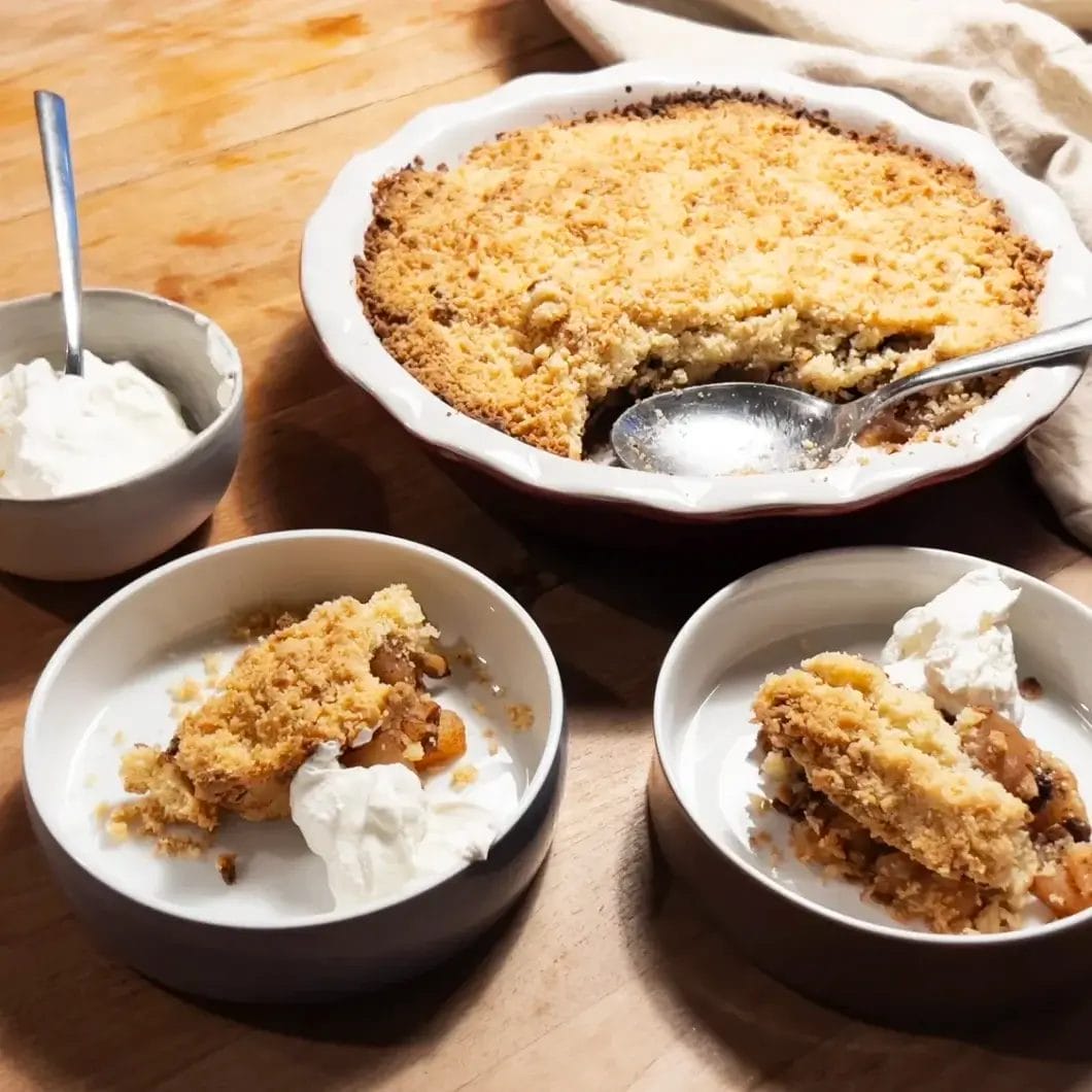 Rezept: Apple Crumble mit Mandelmasse und Granola
