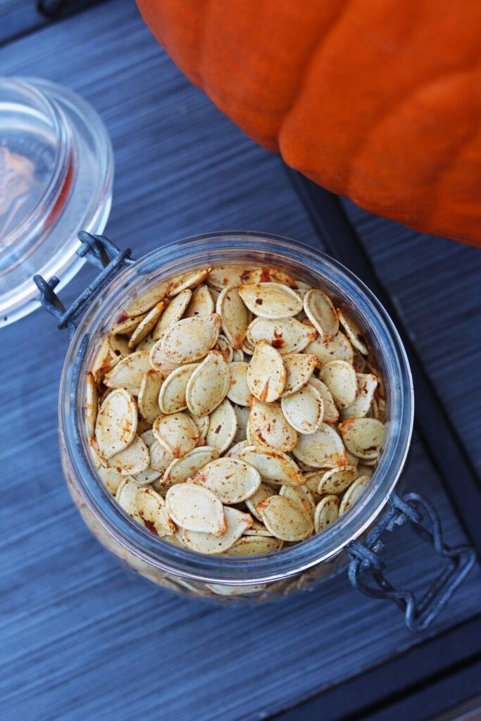 Rezept: Geröstete Kürbiskerne mit Harissa